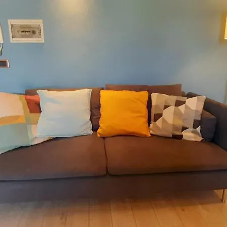 Poseidon 2 Apartament Àrbatax